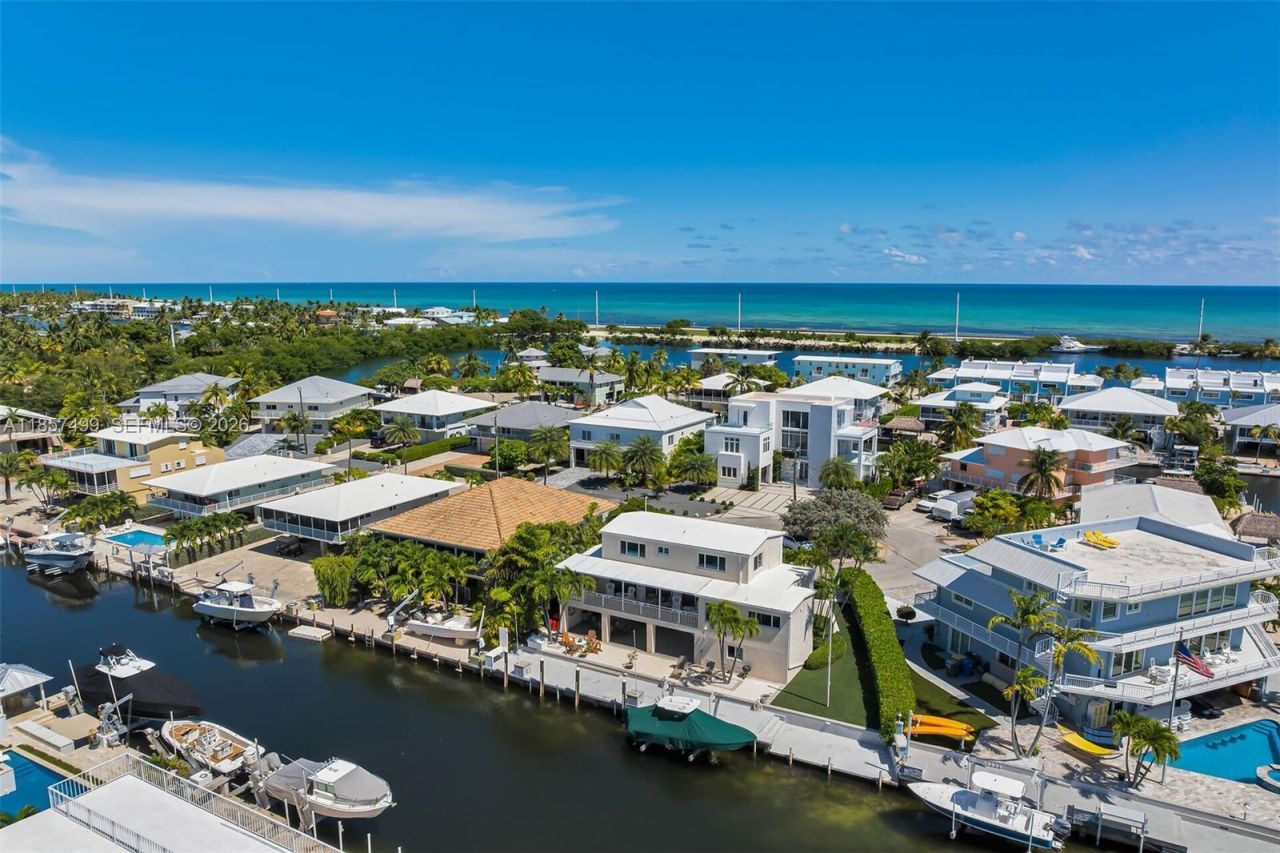 122 Court Contessa, Islamorada, FL 33036 Photo