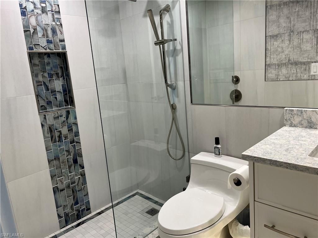 333 Harbour Dr, Unit 106, Naples, FL 34103 Photo