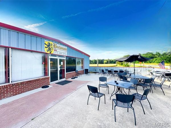 1300 N Main Street, Auxvasse, MO 65231