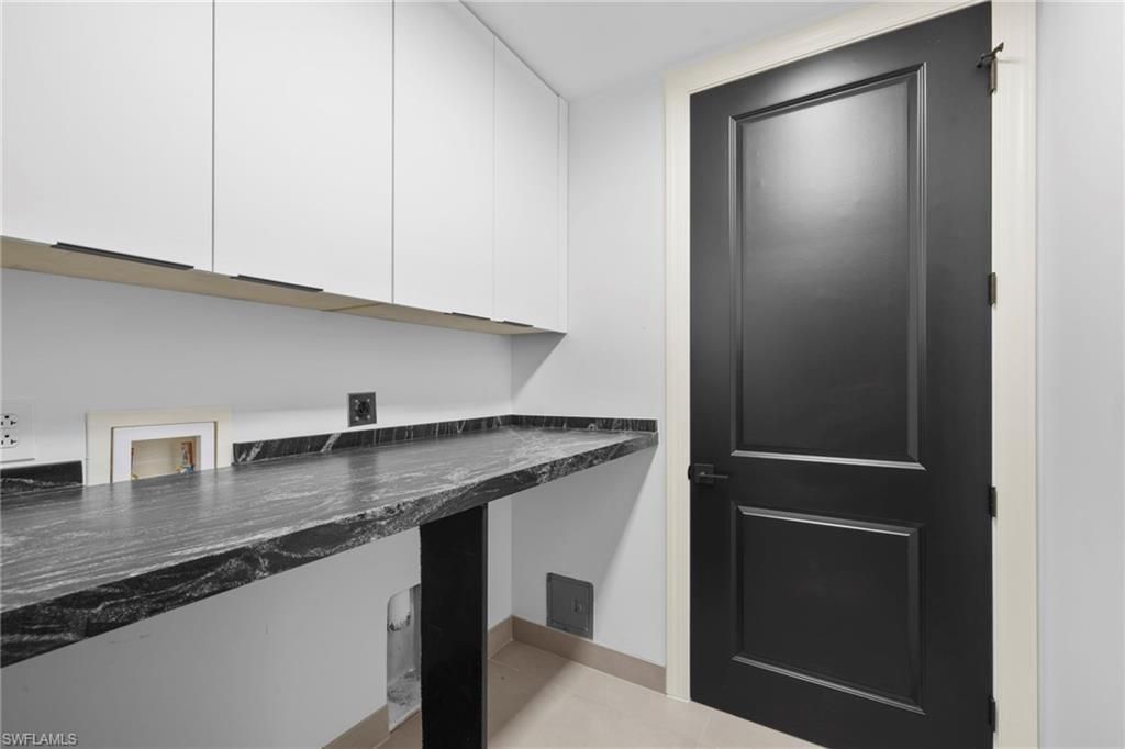 23191 Fashion Dr, Unit 8106, Estero, FL 33928 Photo