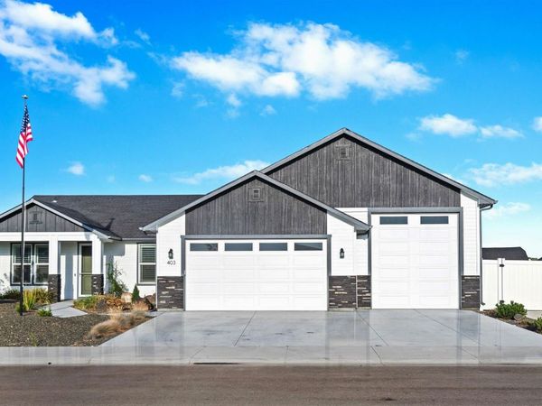 403 Blacksmith Avenue, Fruitland, ID 83619