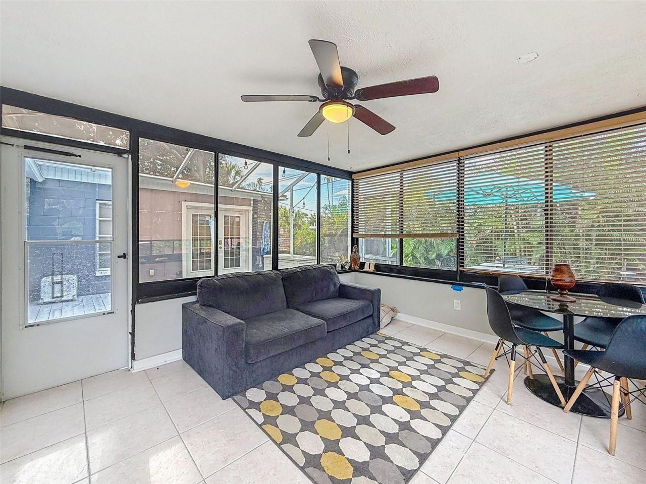 1859 Oklahoma Avenue Ne, Saint Petersburg, FL 33703 Photo