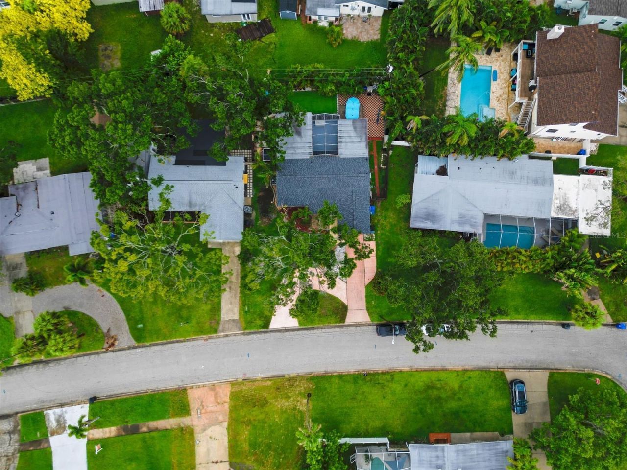 1859 Oklahoma Avenue Ne, Saint Petersburg, FL 33703 Photo