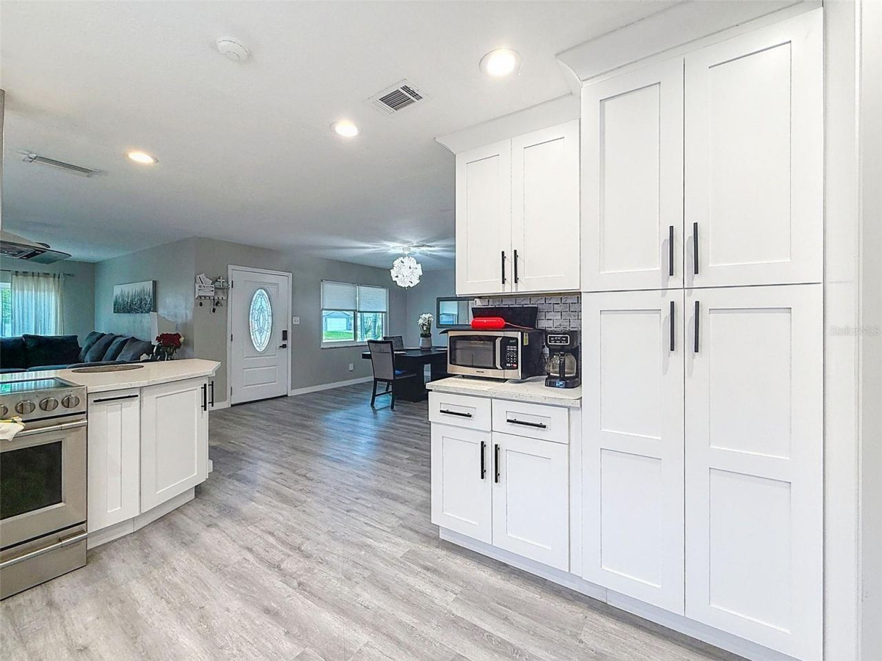 1859 Oklahoma Avenue Ne, Saint Petersburg, FL 33703 Photo