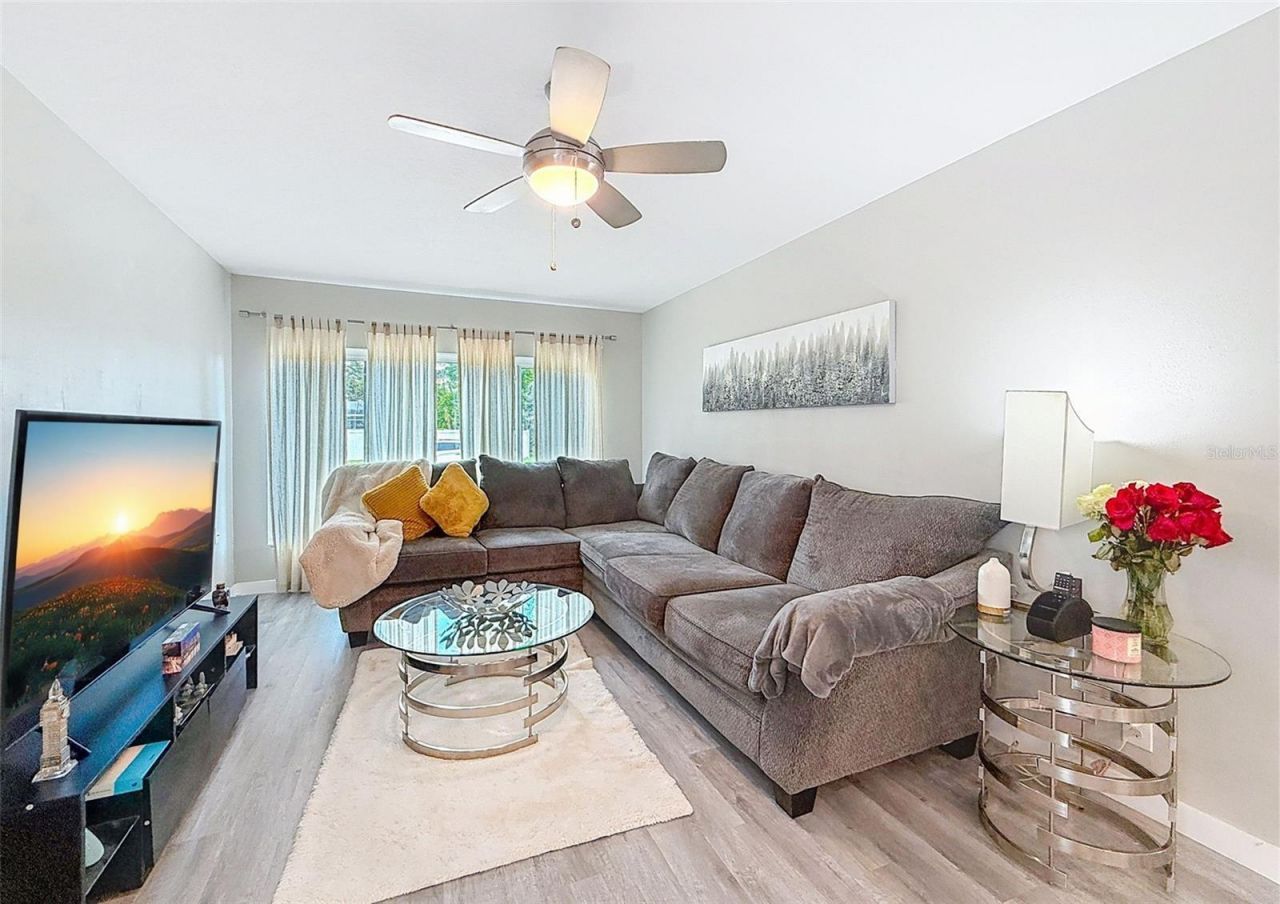 1859 Oklahoma Avenue Ne, Saint Petersburg, FL 33703 Photo