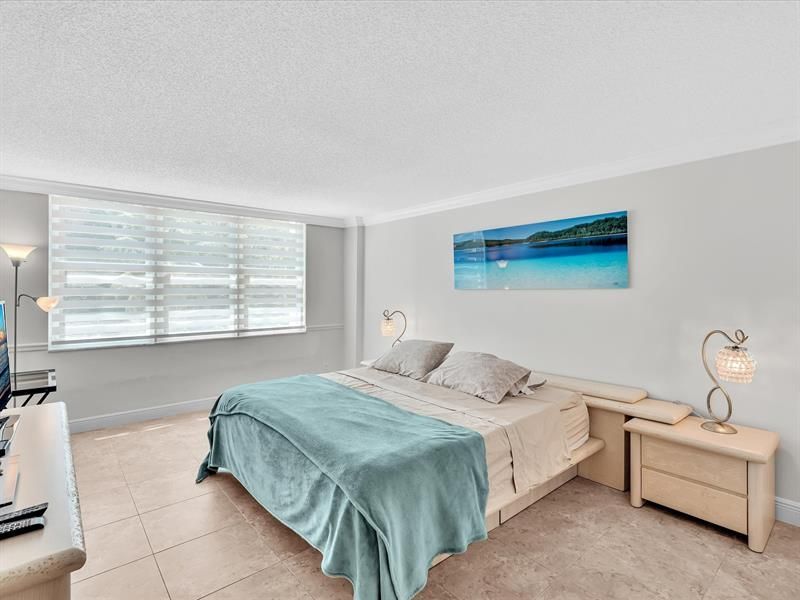 1147 Hillsboro Mile, Unit 408, Hillsboro Beach, FL 33062 Photo