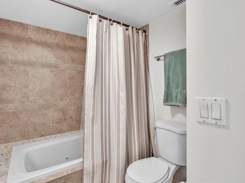 1147 Hillsboro Mile, Unit 408, Hillsboro Beach, FL 33062 Photo