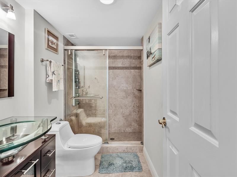 1147 Hillsboro Mile, Unit 408, Hillsboro Beach, FL 33062 Photo