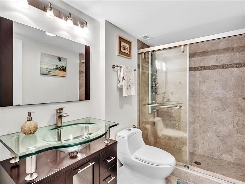 1147 Hillsboro Mile, Unit 408, Hillsboro Beach, FL 33062 Photo