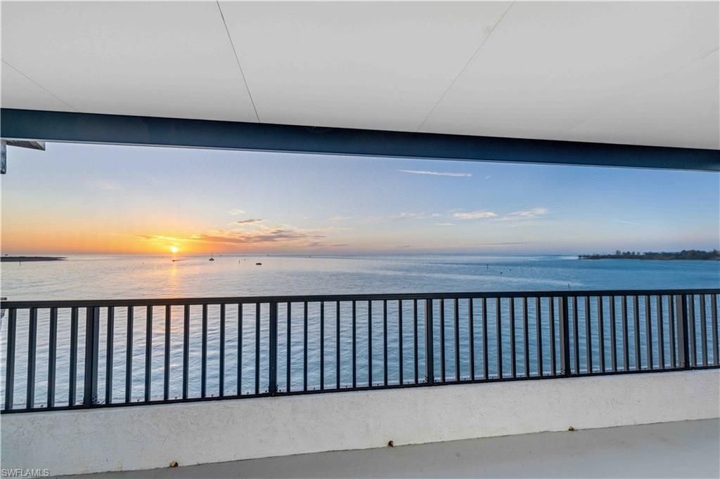 645 La Peninsula Blvd, Unit 645, Naples, FL 34113 Photo