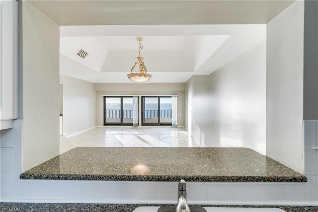 645 La Peninsula Blvd, Unit 645, Naples, FL 34113 Photo
