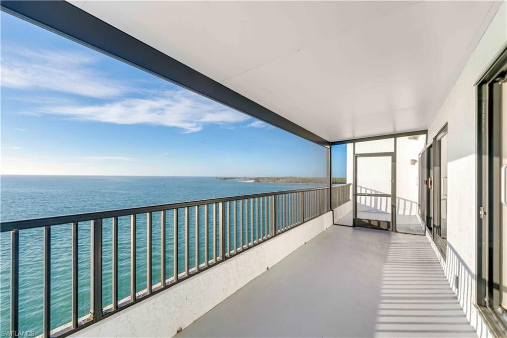 645 La Peninsula Blvd, Unit 645, Naples, FL 34113 Photo