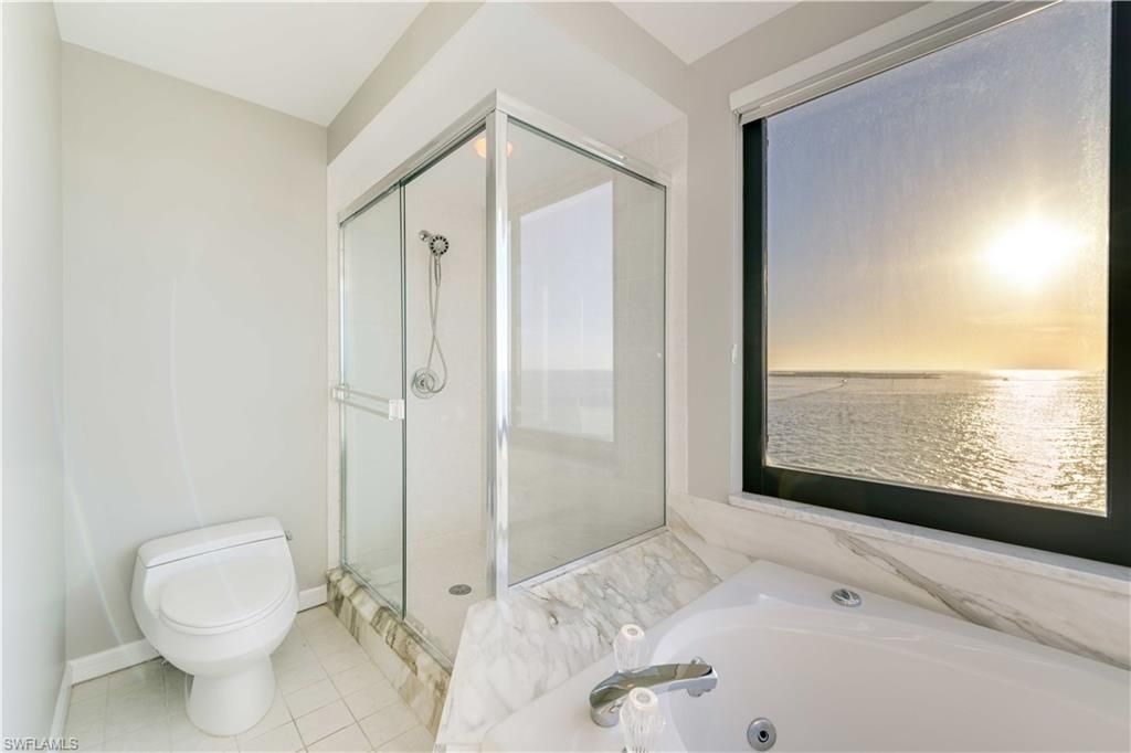 645 La Peninsula Blvd, Unit 645, Naples, FL 34113 Photo