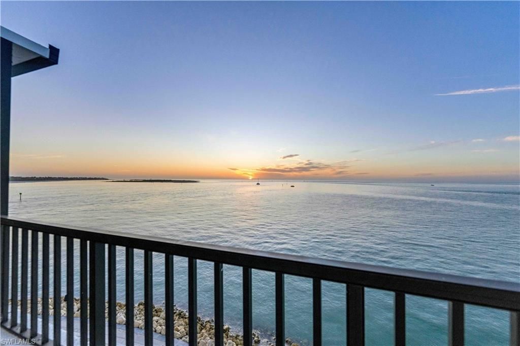 645 La Peninsula Blvd, Unit 645, Naples, FL 34113 Photo