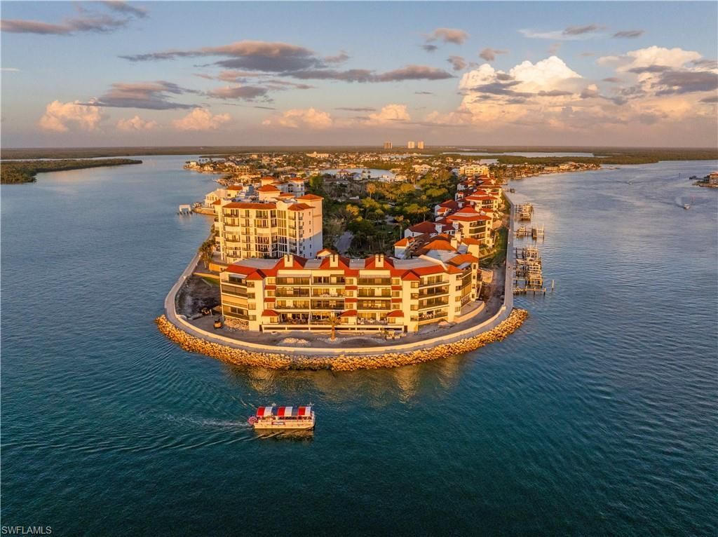645 La Peninsula Blvd, Unit 645, Naples, FL 34113 Photo