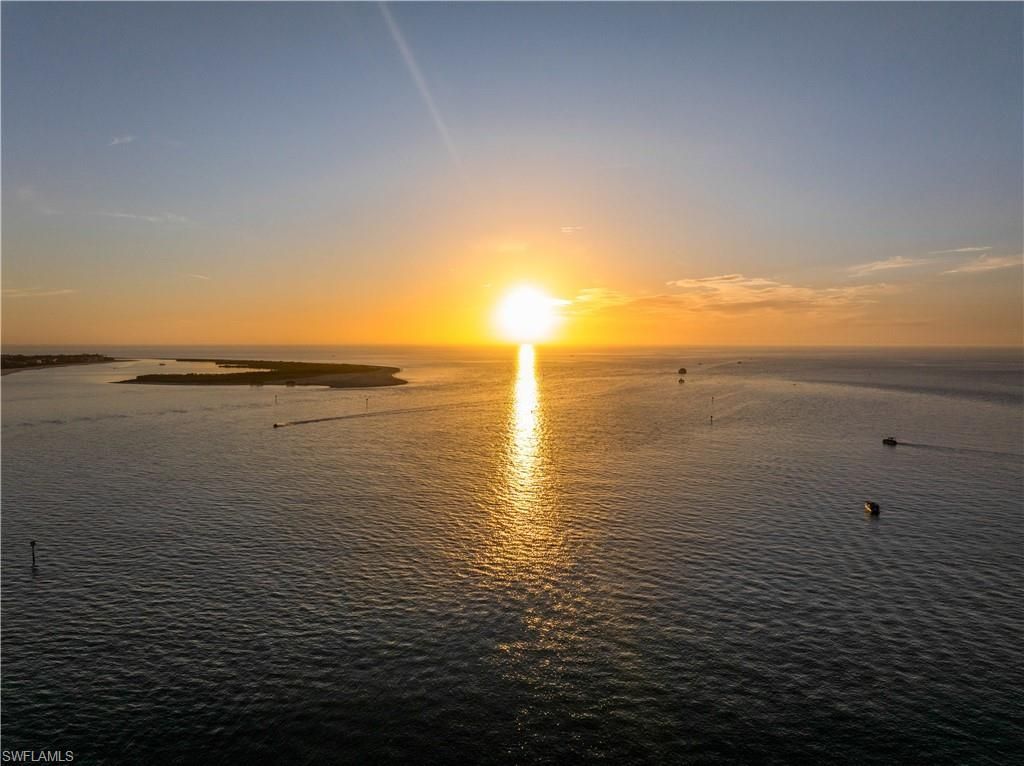 645 La Peninsula Blvd, Unit 645, Naples, FL 34113 Photo