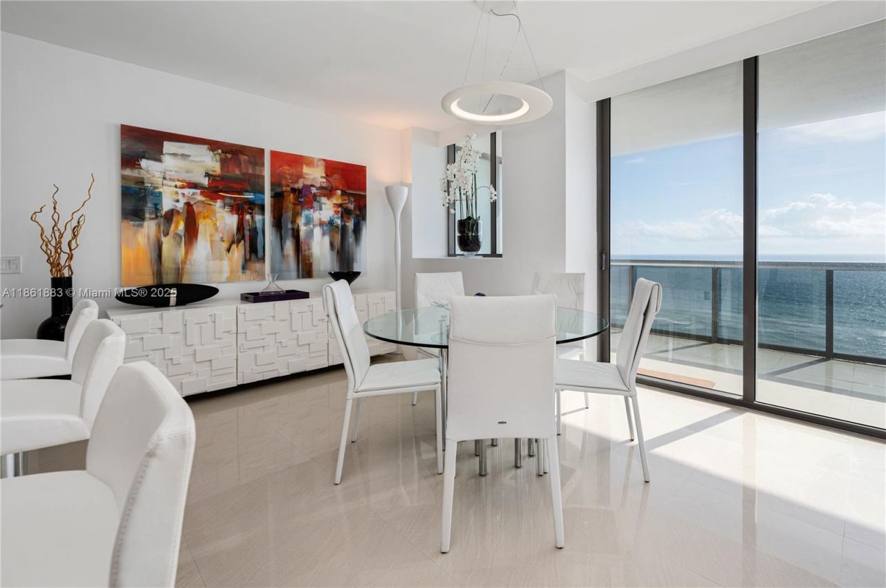 5875 Collins Ave, Unit 1202, Miami Beach, FL 33140 Photo