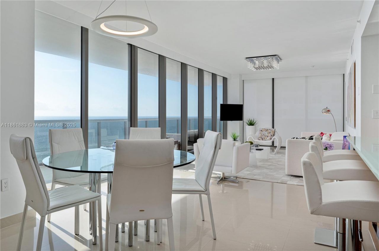 5875 Collins Ave, Unit 1202, Miami Beach, FL 33140 Photo