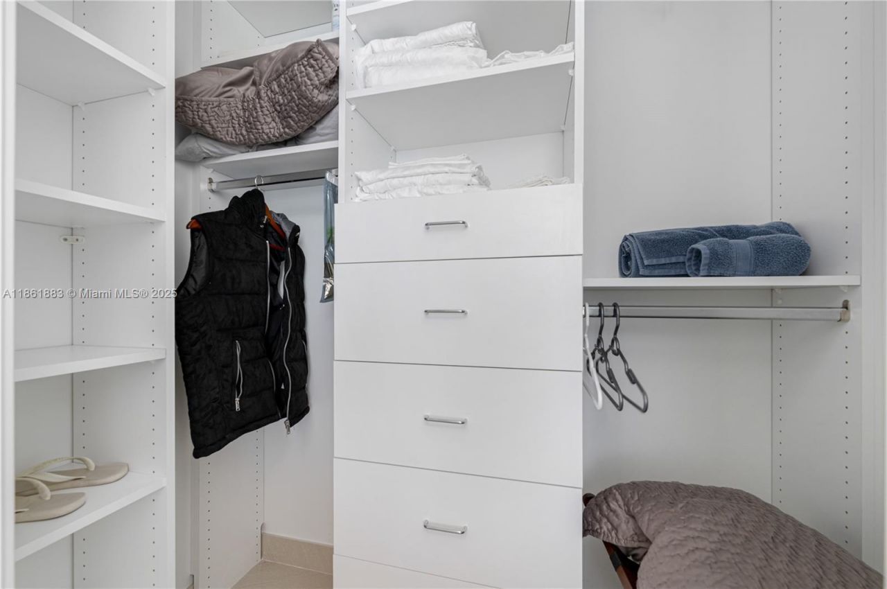 5875 Collins Ave, Unit 1202, Miami Beach, FL 33140 Photo