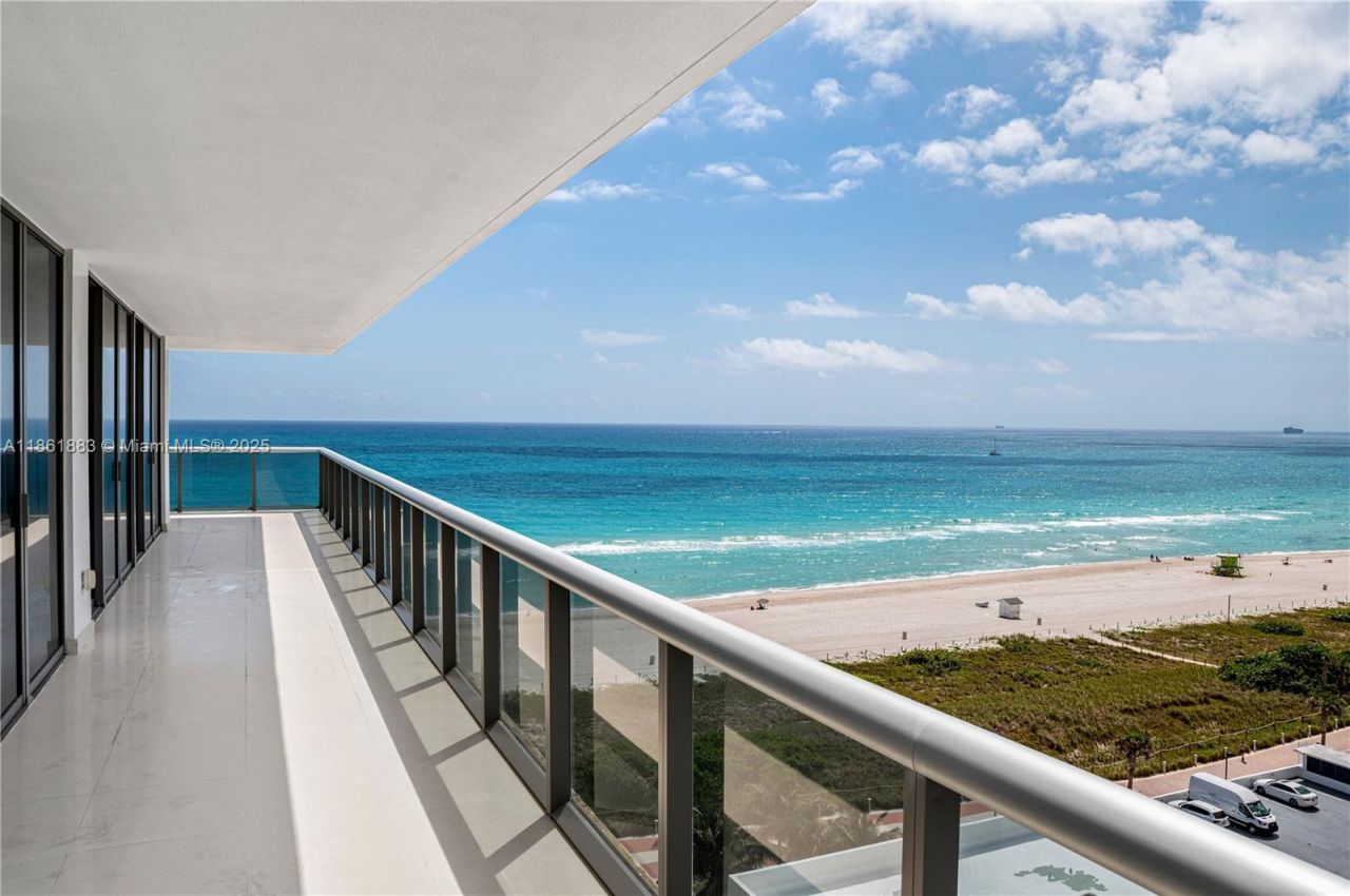 5875 Collins Ave, Unit 1202, Miami Beach, FL 33140 Photo