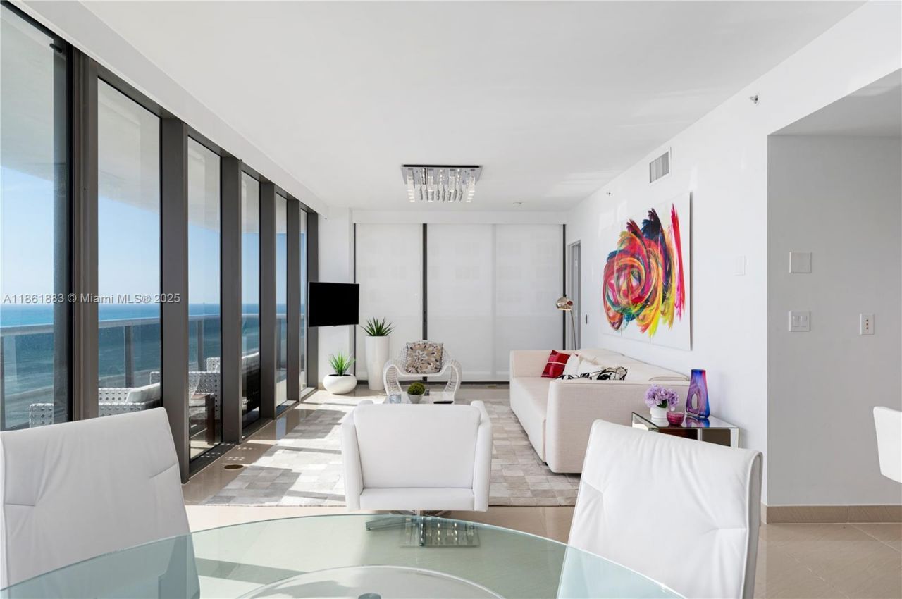 5875 Collins Ave, Unit 1202, Miami Beach, FL 33140 Photo