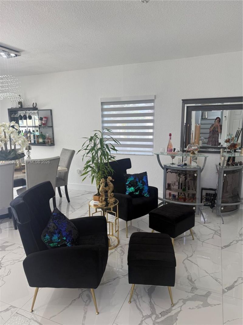 318 NE 31st Ave, Homestead, FL 33033 Photo