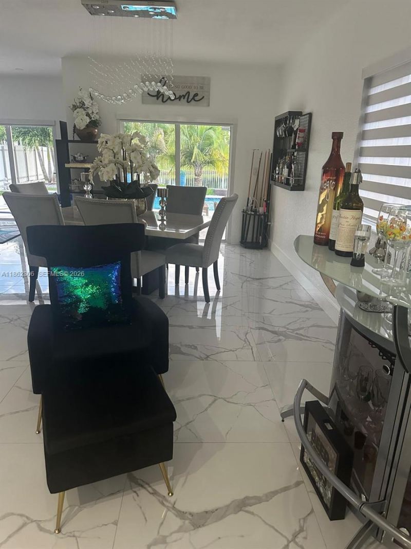 318 NE 31st Ave, Homestead, FL 33033 Photo