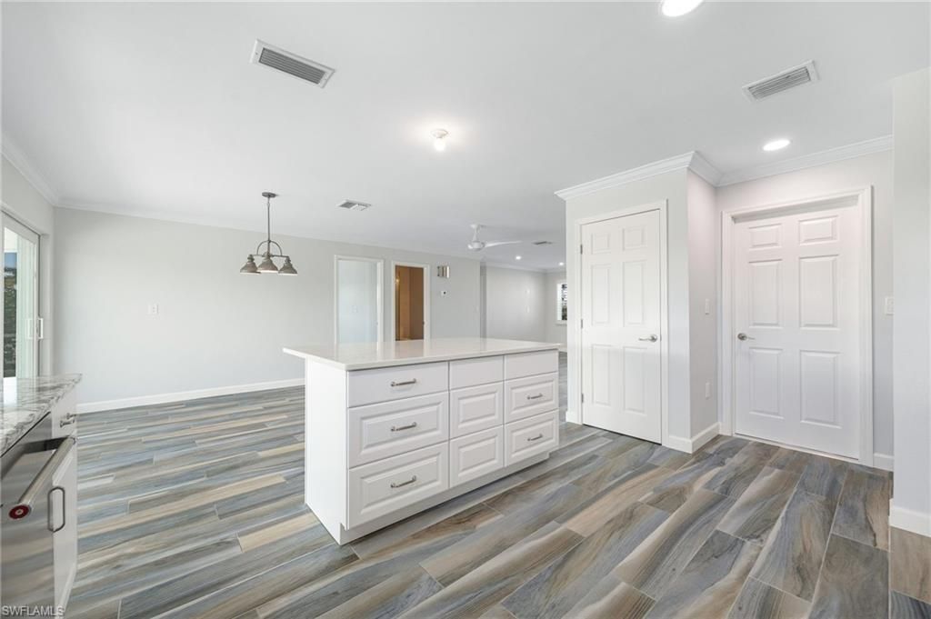 2892 Sanibel Blvd, Saint James City, FL 33956 Photo