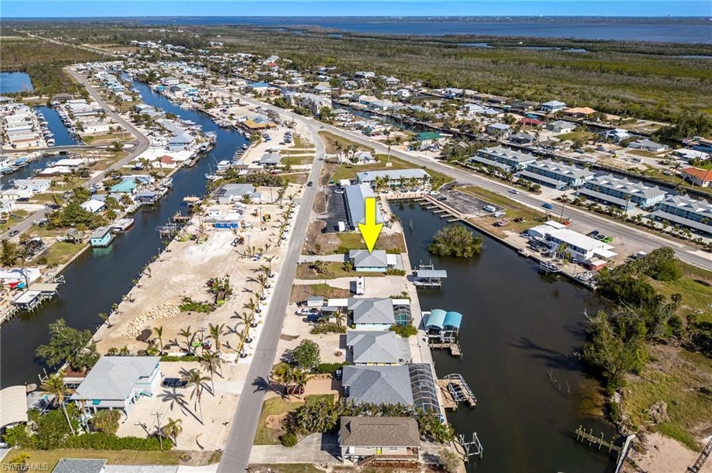 2892 Sanibel Blvd, Saint James City, FL 33956 Photo