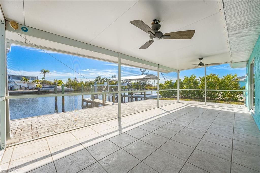 2892 Sanibel Blvd, Saint James City, FL 33956 Photo