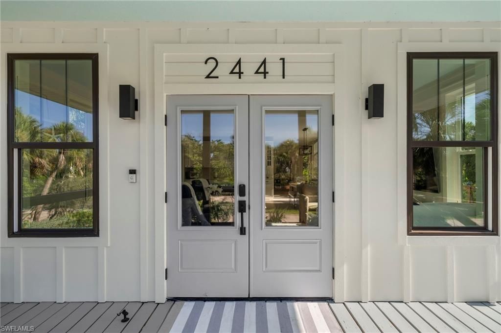 2441 Shop Rd, Sanibel, FL 33957 Photo