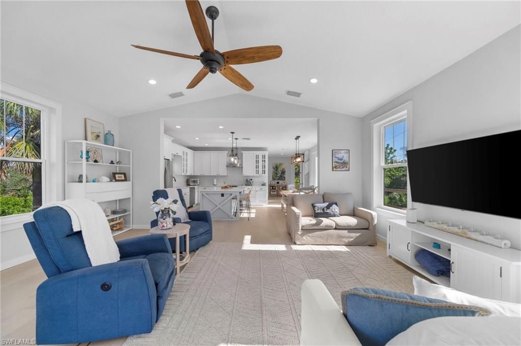 2441 Shop Rd, Sanibel, FL 33957 Photo