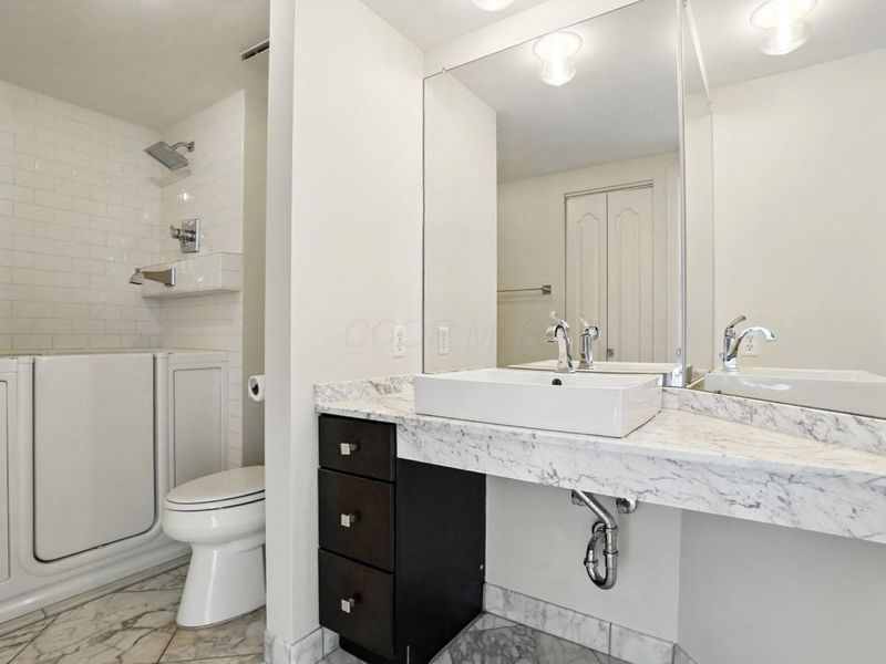 155 W Main Street, Unit 1105, Columbus, OH 43215 Photo 25