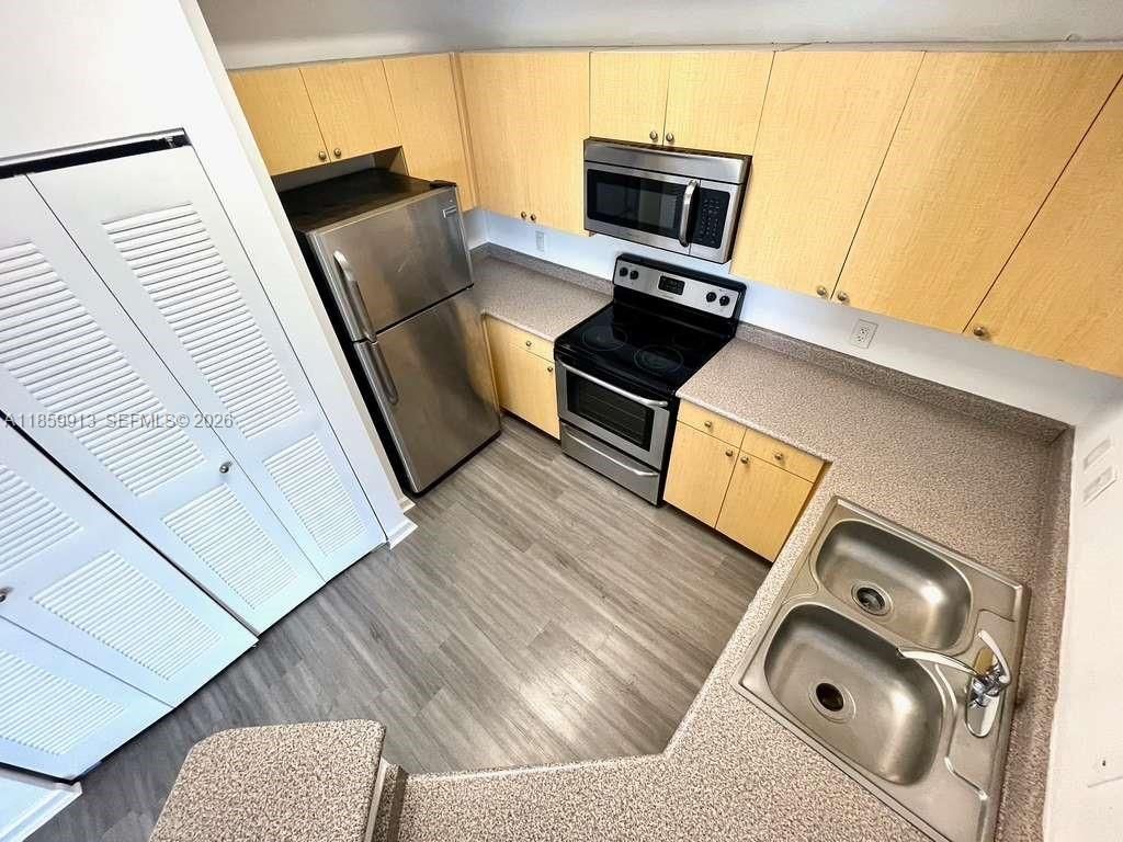 1919 Van Buren St, Unit 818A, Hollywood, FL 33020 Photo