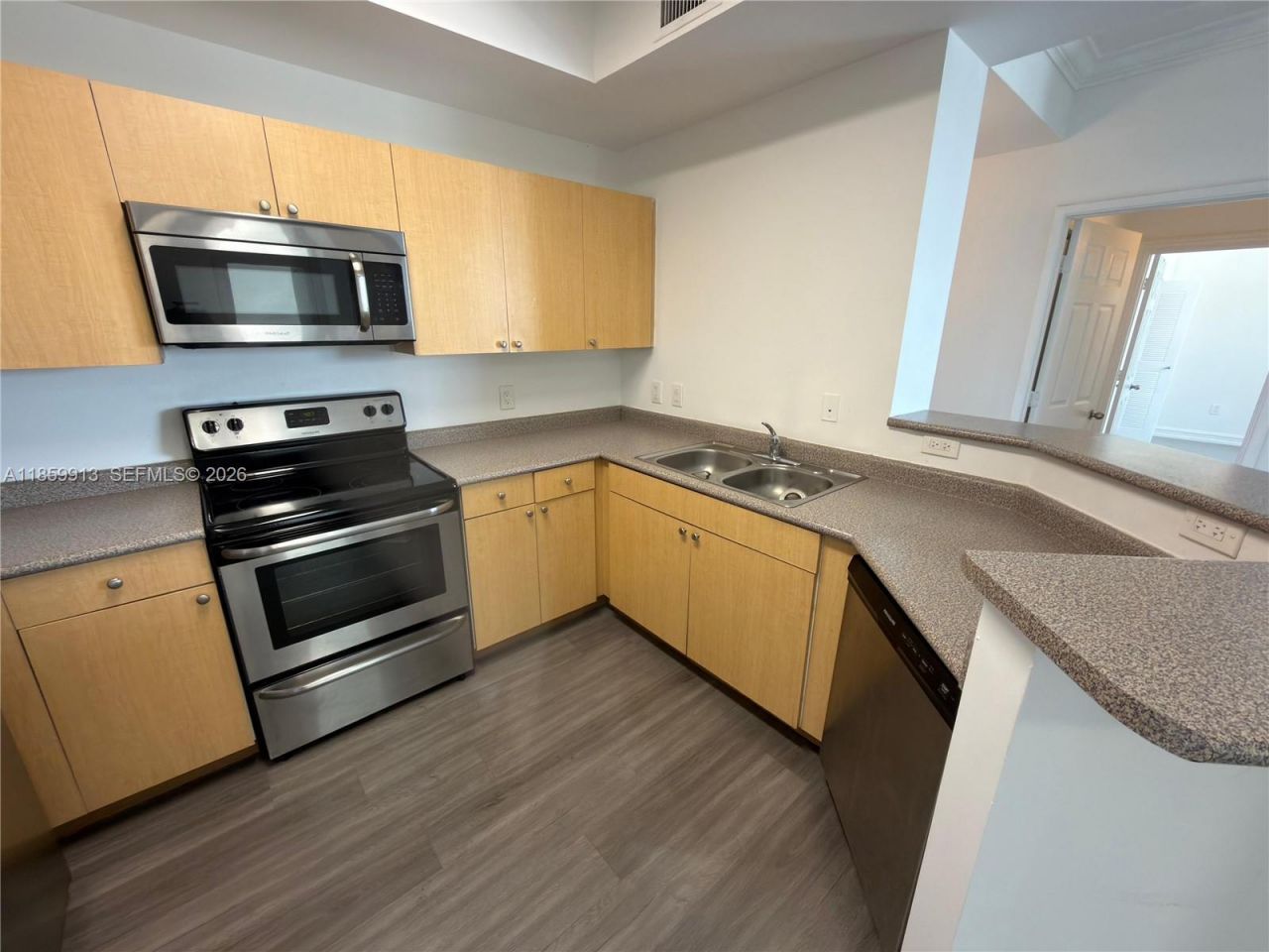 1919 Van Buren St, Unit 818A, Hollywood, FL 33020 Photo