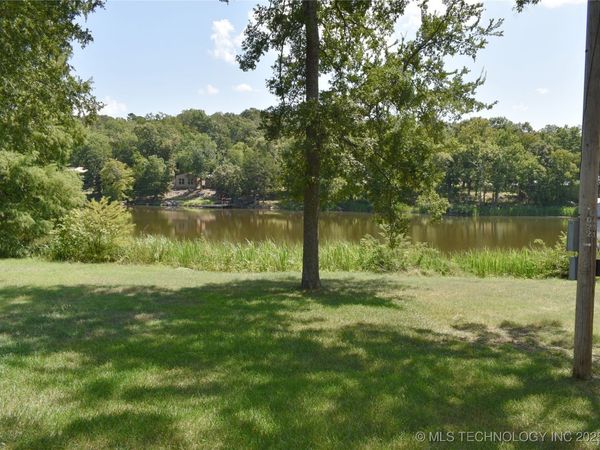 1041 Noble Acres, Fort Towson, OK 74735