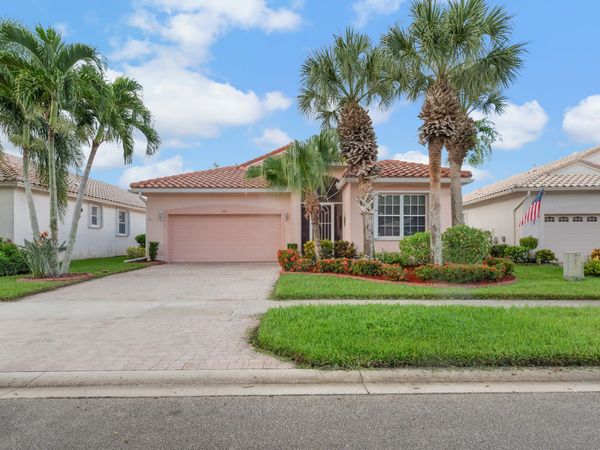 241 NW Toscane Trail, Port St. Lucie, FL 34986