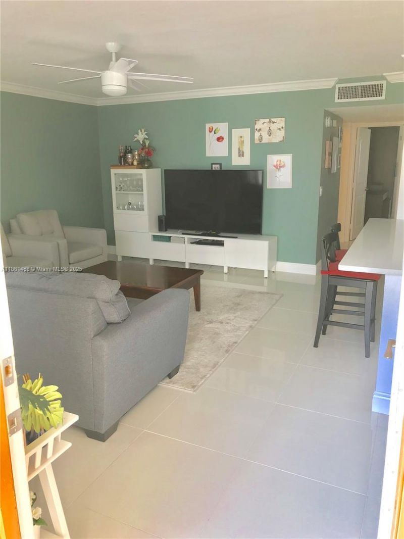 466 Normandy J, Unit 466, Delray Beach, FL 33484 Photo