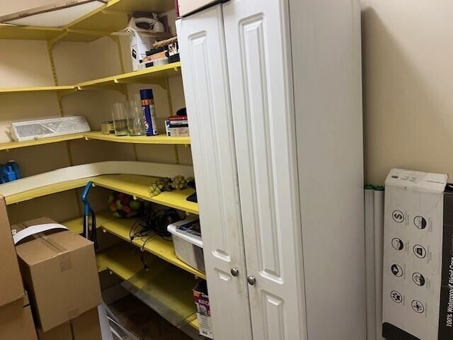 2260 Middleton Street Photo 11