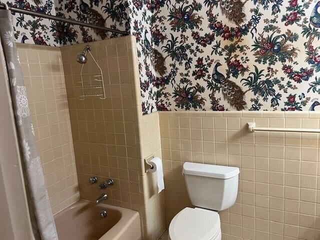 2260 Middleton Street Photo 16