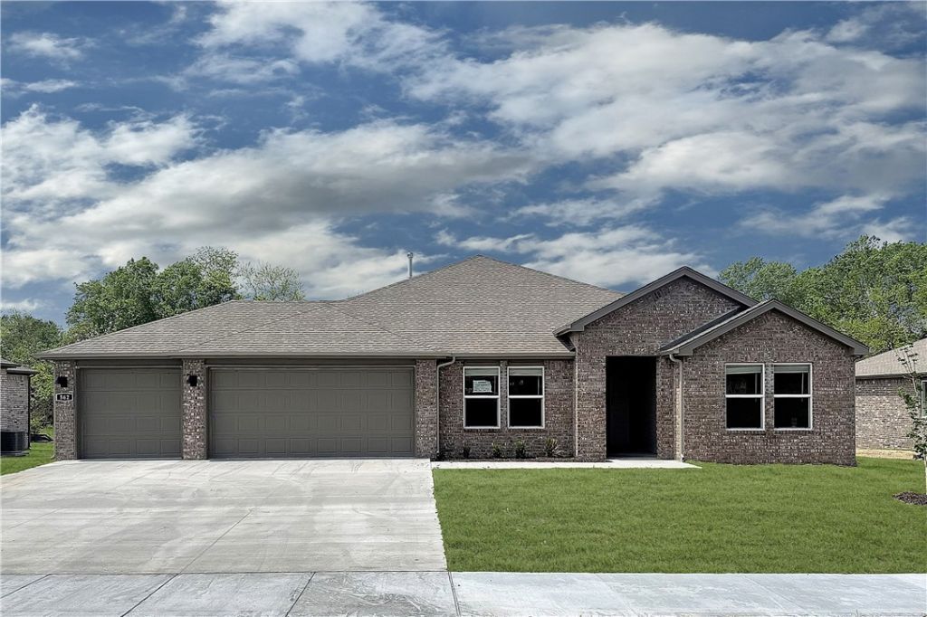 441 Maya Street, Prairie Grove, AR 72753 Main Photo