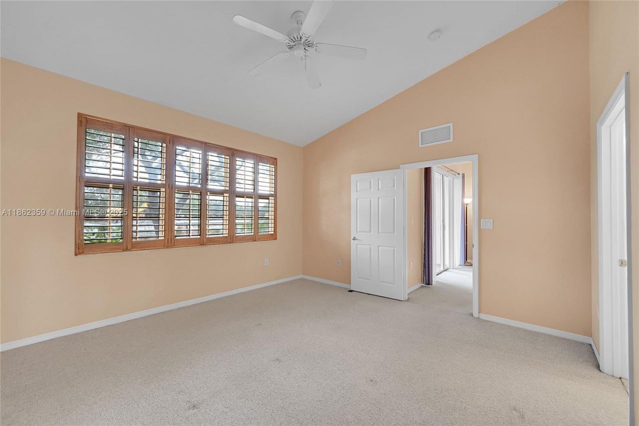 7401 S Aragon Blvd, Unit 5, Sunrise, FL 33313 Photo