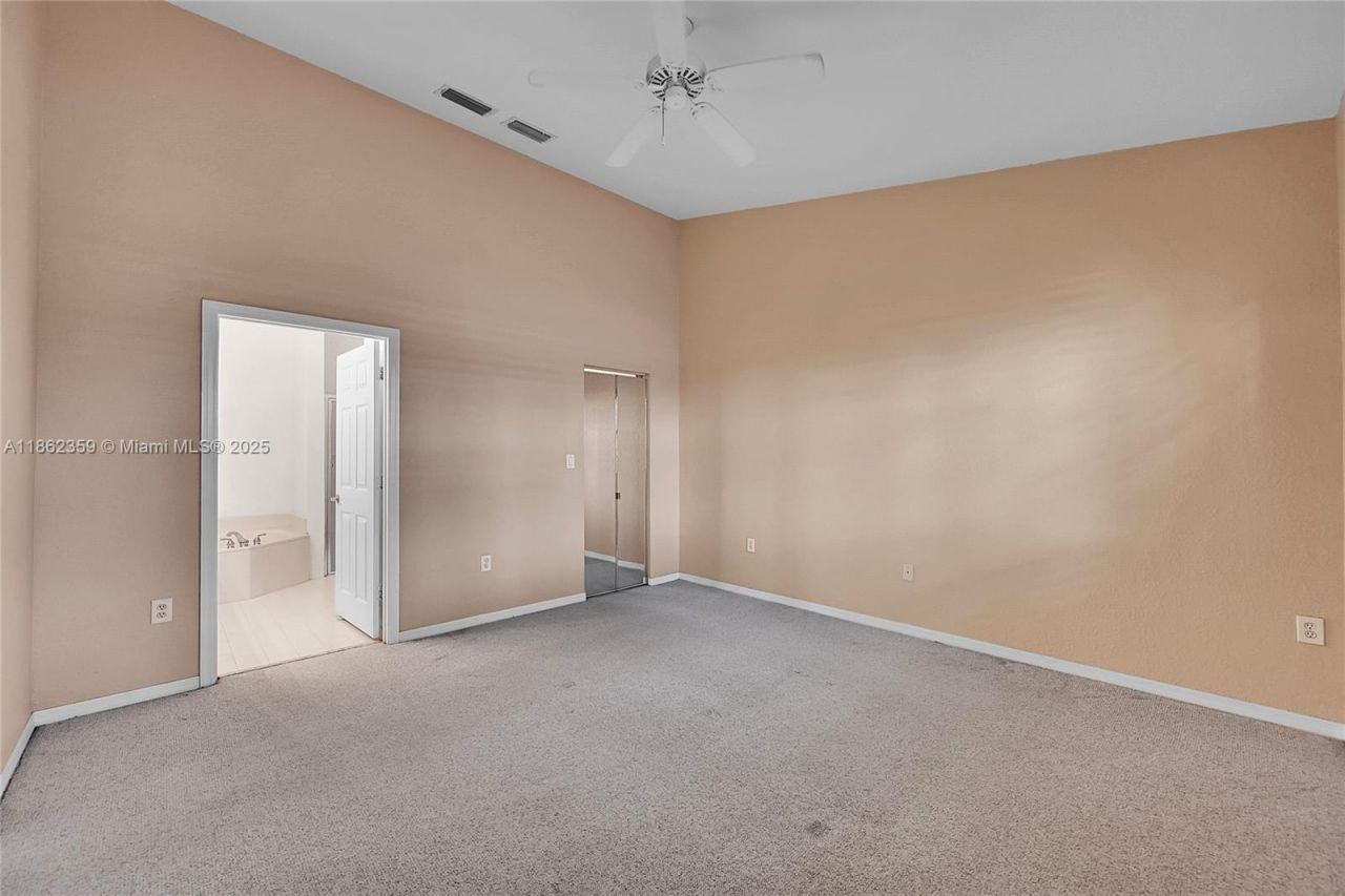 7401 S Aragon Blvd, Unit 5, Sunrise, FL 33313 Photo