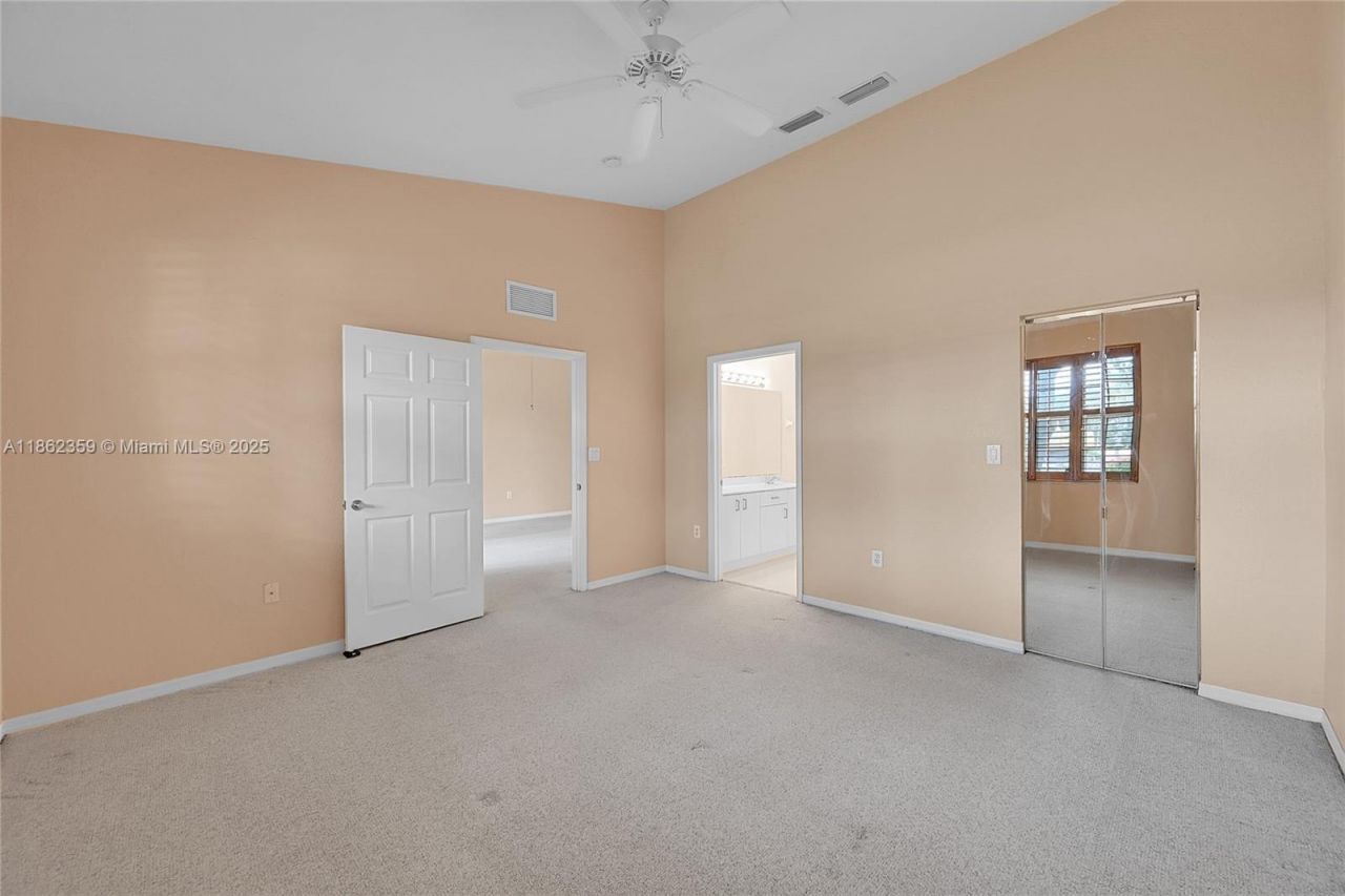 7401 S Aragon Blvd, Unit 5, Sunrise, FL 33313 Photo
