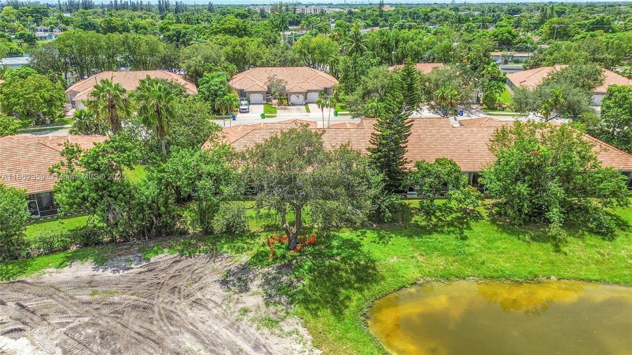 7401 S Aragon Blvd, Unit 5, Sunrise, FL 33313 Photo