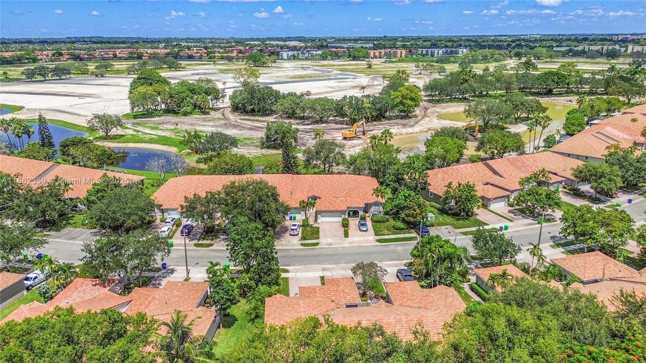 7401 S Aragon Blvd, Unit 5, Sunrise, FL 33313 Photo