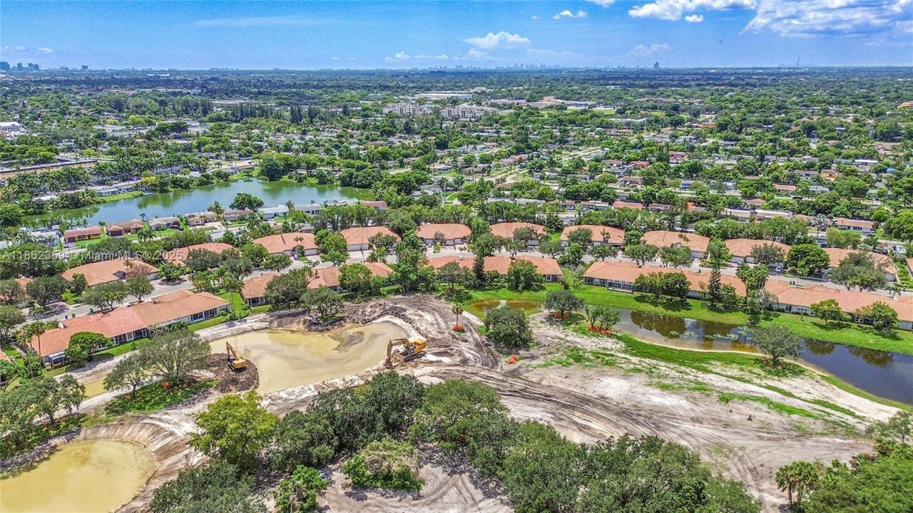 7401 S Aragon Blvd, Unit 5, Sunrise, FL 33313 Photo