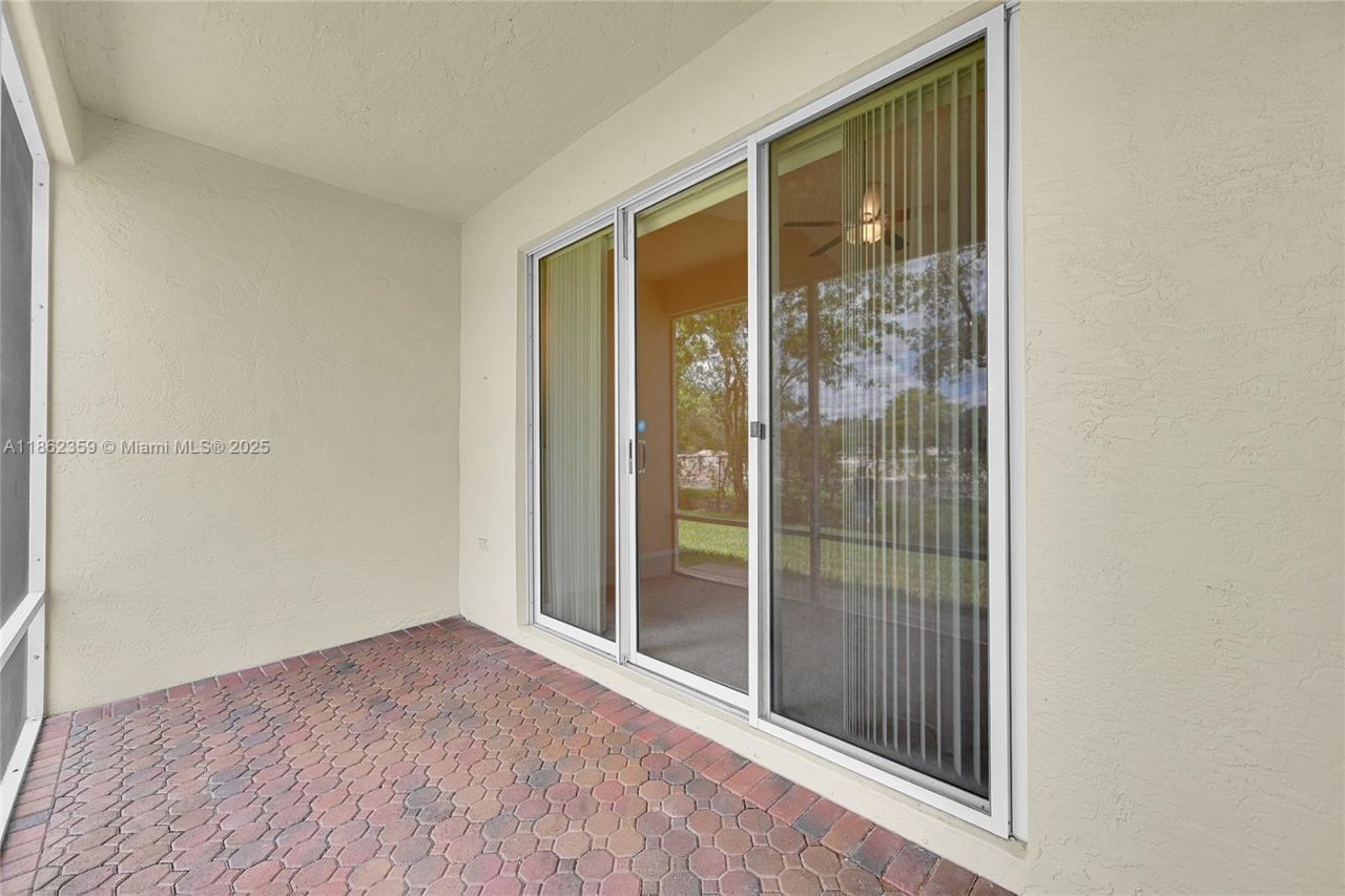 7401 S Aragon Blvd, Unit 5, Sunrise, FL 33313 Photo