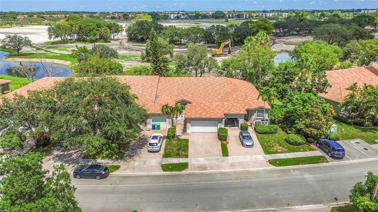 7401 S Aragon Blvd, Unit 5, Sunrise, FL 33313 Photo