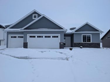 106 Fairway Street, Zumbrota, MN 55992